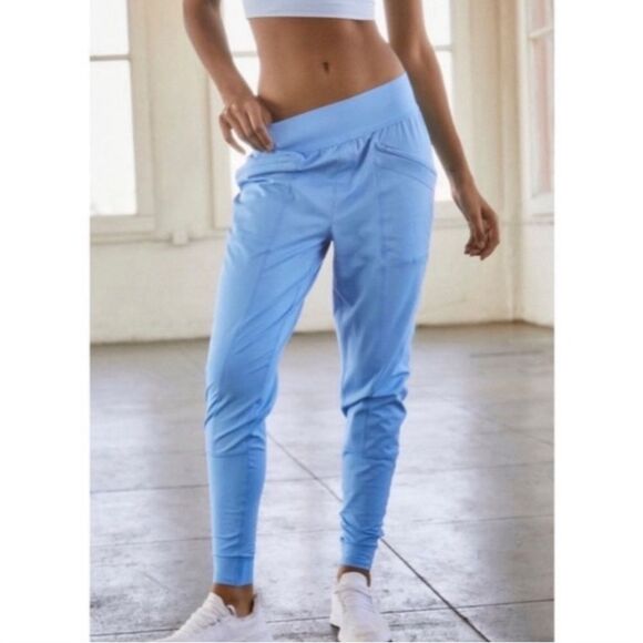 Free People Movement Baby Blue High Fives Joggers Size Small - Picture 1 of 16